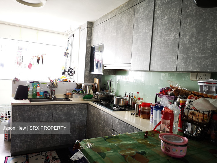 Yishun Avenue 5 thumbnail photo